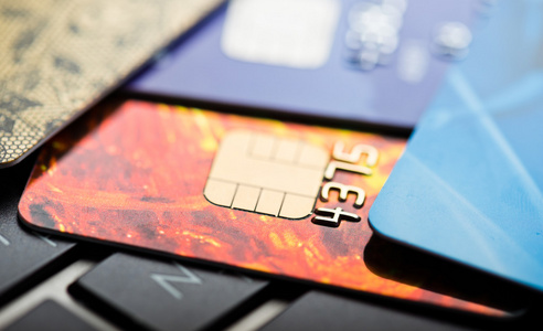 2023最新信用卡刷卡软件，首选快汇宝app在线刷卡！