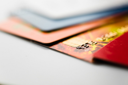信付通费率上涨至万250+3元，速度跟换刷卡软件！